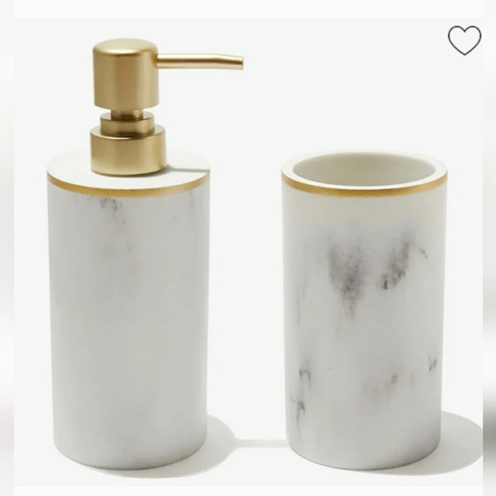Sunday Citizen realistic marble